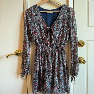 Abercrombie & Fitch Floral Long Sleeve Dress